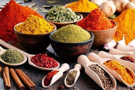 برگزاری دوره‌های آموزشی غیرمجاز طب سنتی، شارلاتانیزم است