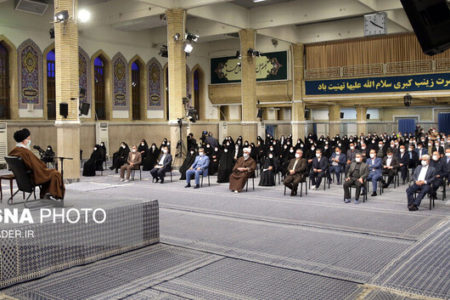 قدردانی وزیربهداشت از رهبر انقلاب درپی دیداربا جمعی از پرستاران و خانواده‌های شهدای مدافع سلامت