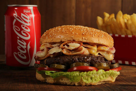 ماجرای بمب‌هایی که به مرور ایرانی‌ها را می‌کشد