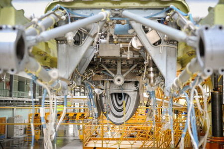 واردات مشروط خودرو تیر خلاص بر پیکر نیمه جان صنعت خودرو و قطعات است