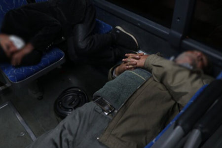 حالا زورتان فقط به اتوبوس خواب‌ها رسیده؟