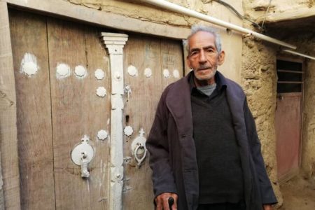 ترازوهای این مرد، شهره خاص و عام بوده