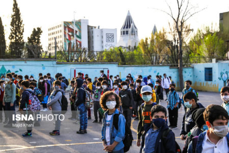 توصیه‌های ضدکرونایی برای مدارس/احتمال بروز پیک‌های کوچک کرونا
