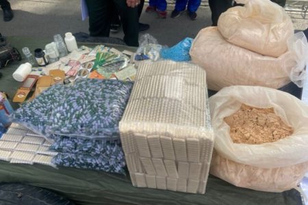 فروش کپسول دست‌ساز نخود به عنوان داروی ترک اعتیاد و لاغری!