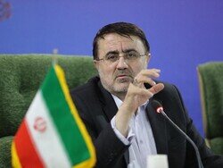 اصناف همچون گذشته در کنار مردم و دولت باشند