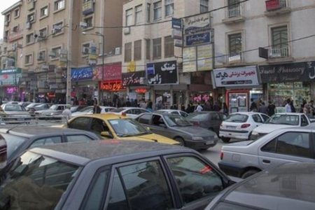 تجمع پزشکان در یک محدوده عامل اصلی ترافیک مرکز شهر است/ کرمانشاه به شدت “پارکینگ” نیاز دارد