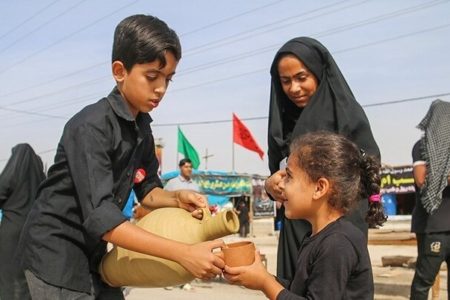 من خادم‌الحسین نیستم! لفظ «خادم» برای من بزرگ است